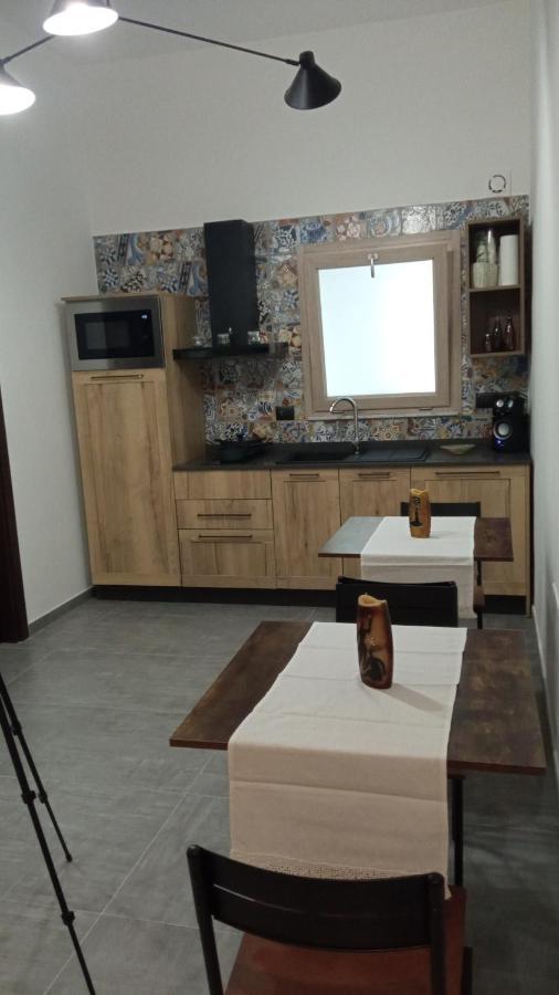 Maga Miro - Guest House Салерно Екстериор снимка