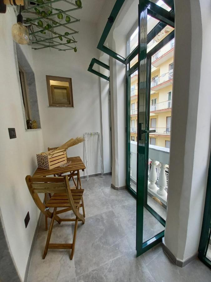 Maga Miro - Guest House Салерно Екстериор снимка